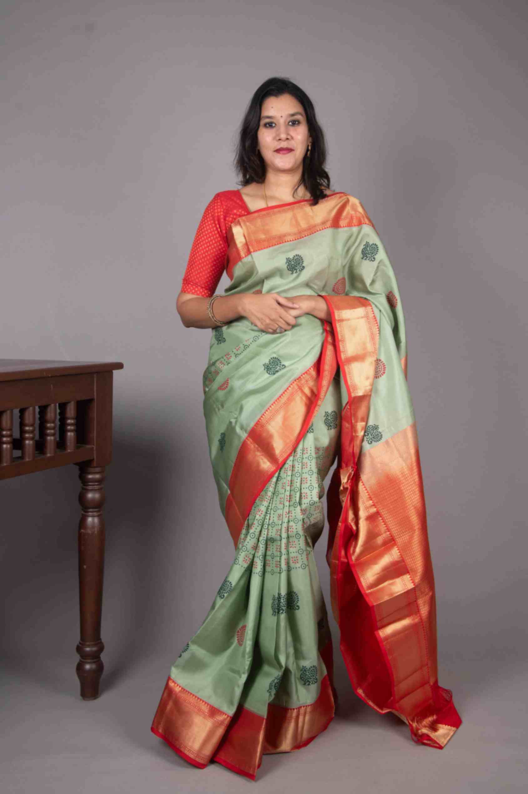 Green Kanjivaram, Traditional Weave