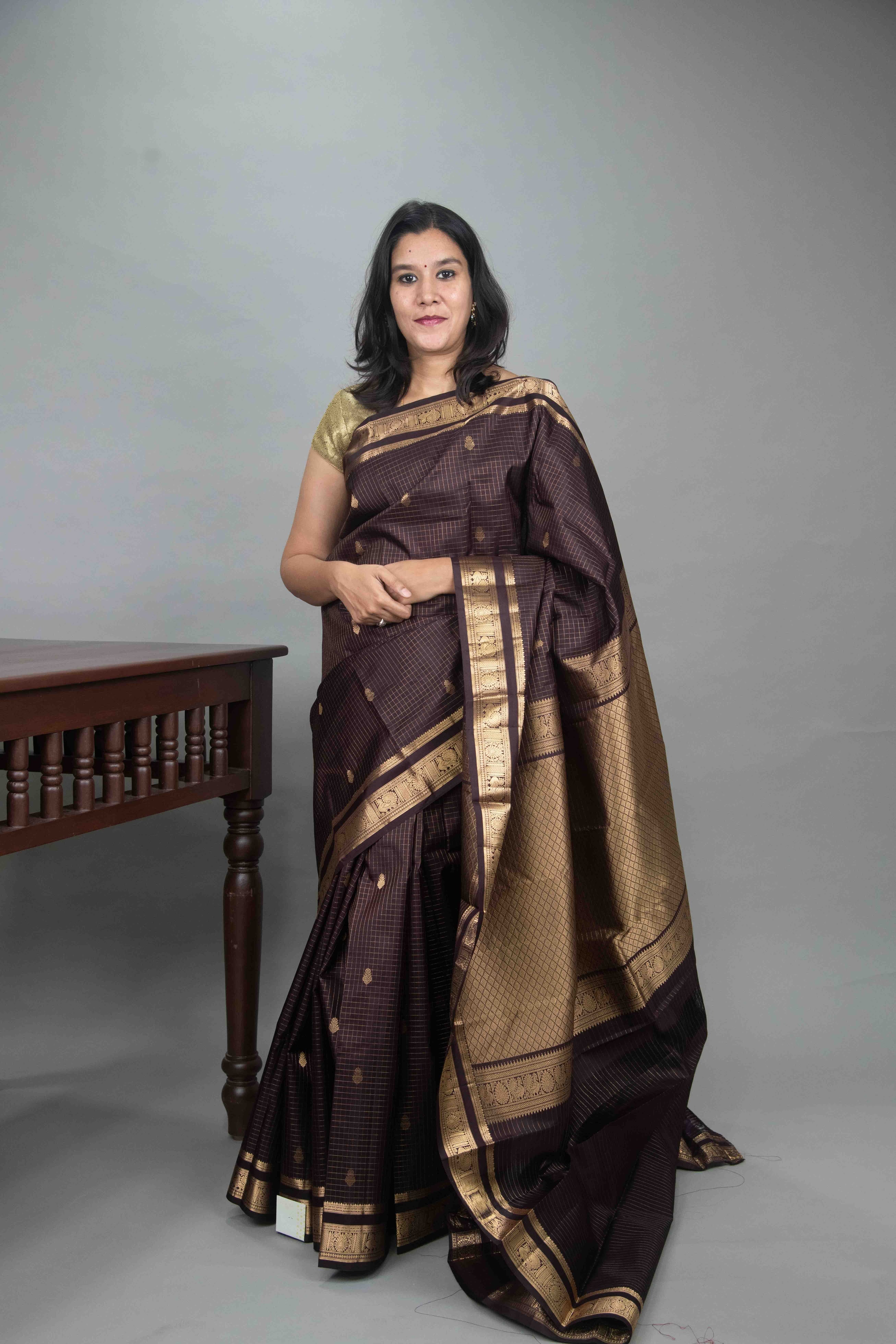 Dark Brown Kanjivaram, Temple Border