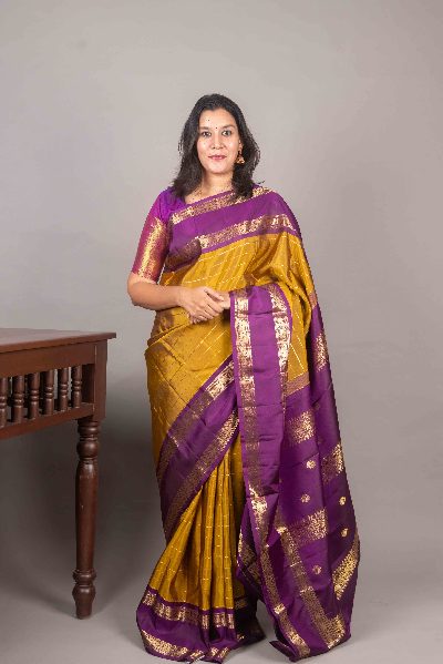 Fenugreek Silk Saree, Retta Pettu Border