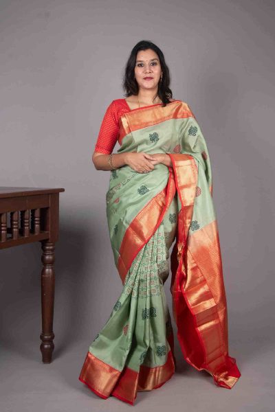 Green Kanjivaram, Traditional Weave