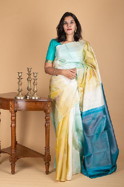 Kanjivaram with No Border
